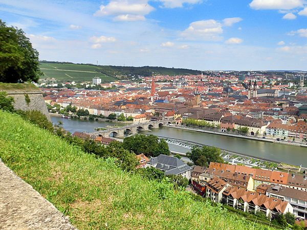 Altstadt Wrzburg mit Dom